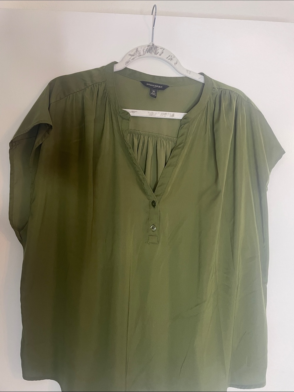 Banana Republic Olive Green Short-Sleeve Henley Blouse